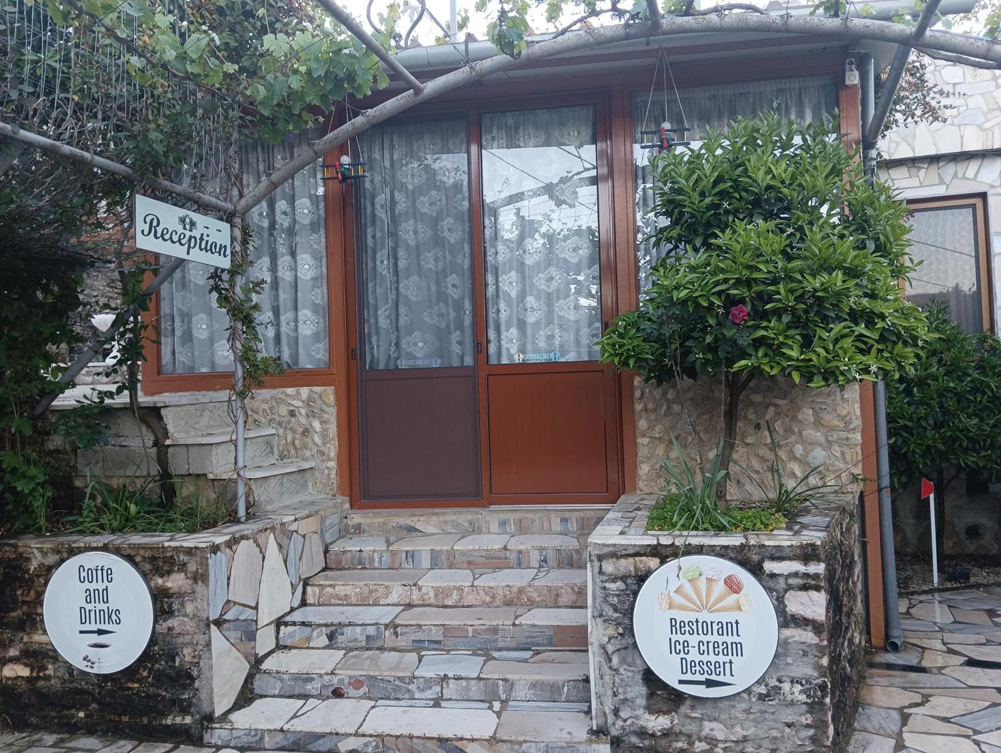Bake Frühstückspension Gjirokastër